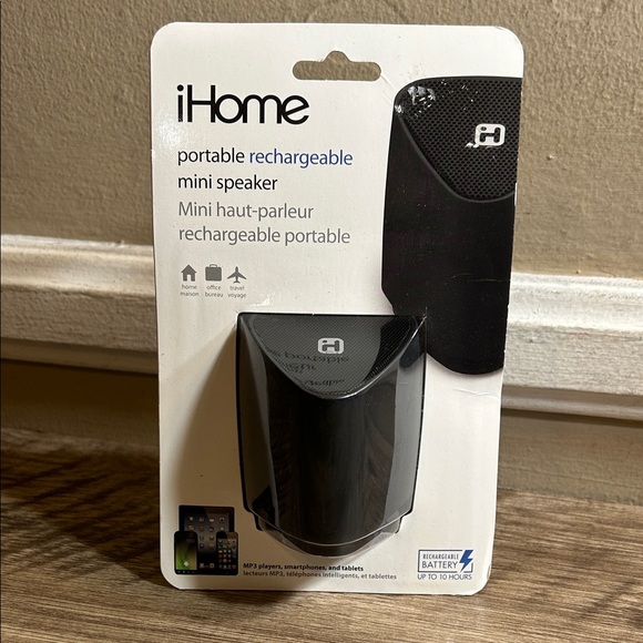 iHome Black Portable Rechargeable Mini - Picture 1 of 7